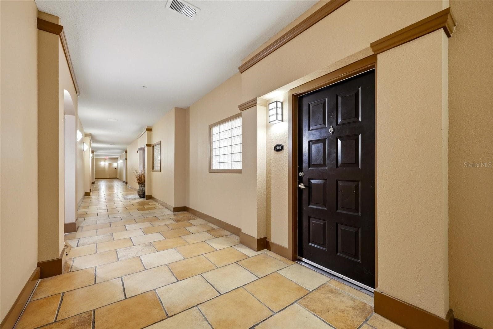 4221 W Spruce St #2101 photo 3