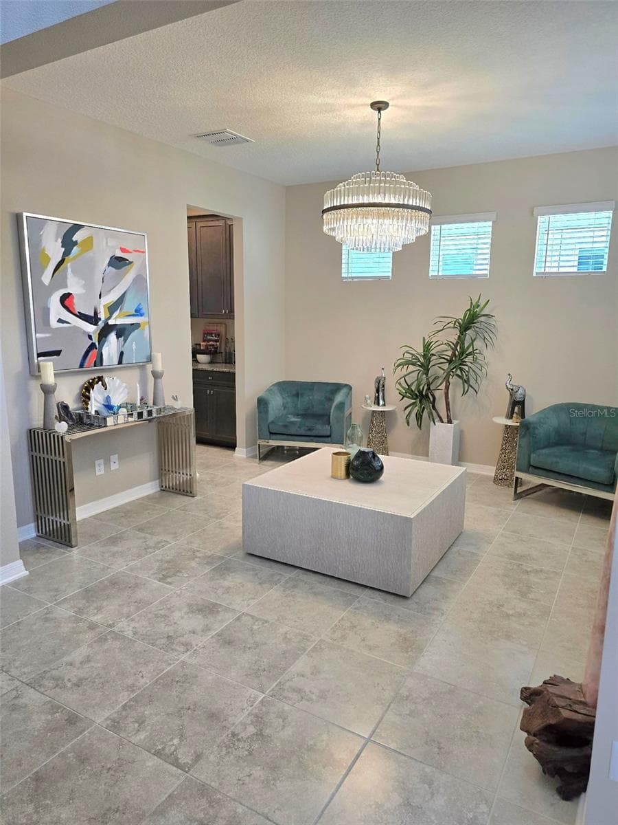 2950 Adams Cross Dr photo 5