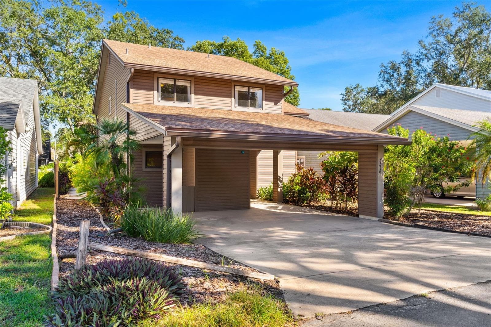 3576 Raintree Way photo 3