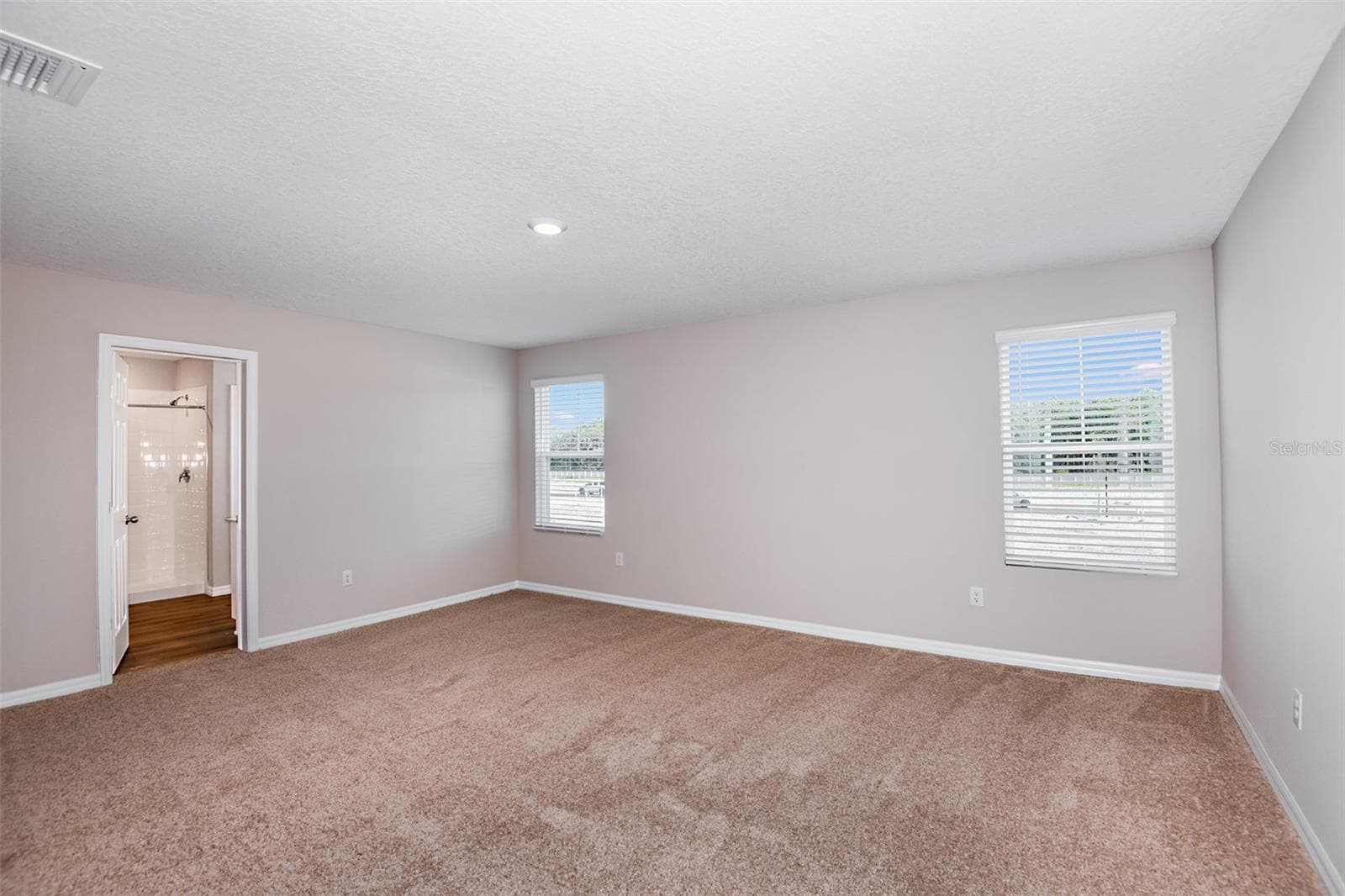 33647 Noble Creek Pl photo 4