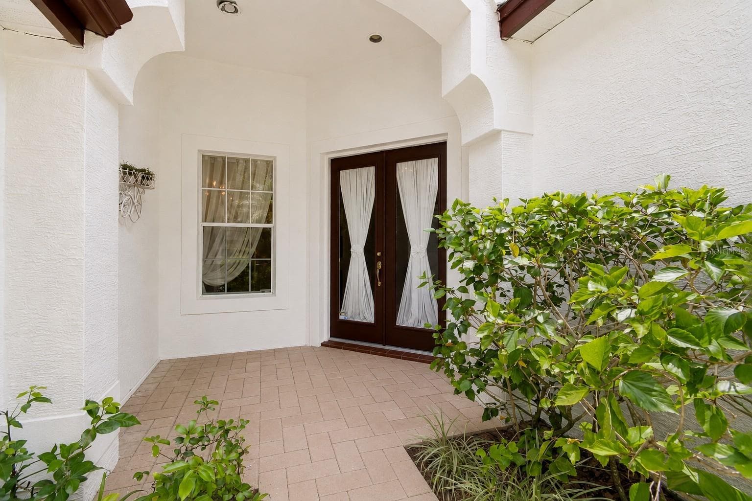 10502 Castleford Way photo 3