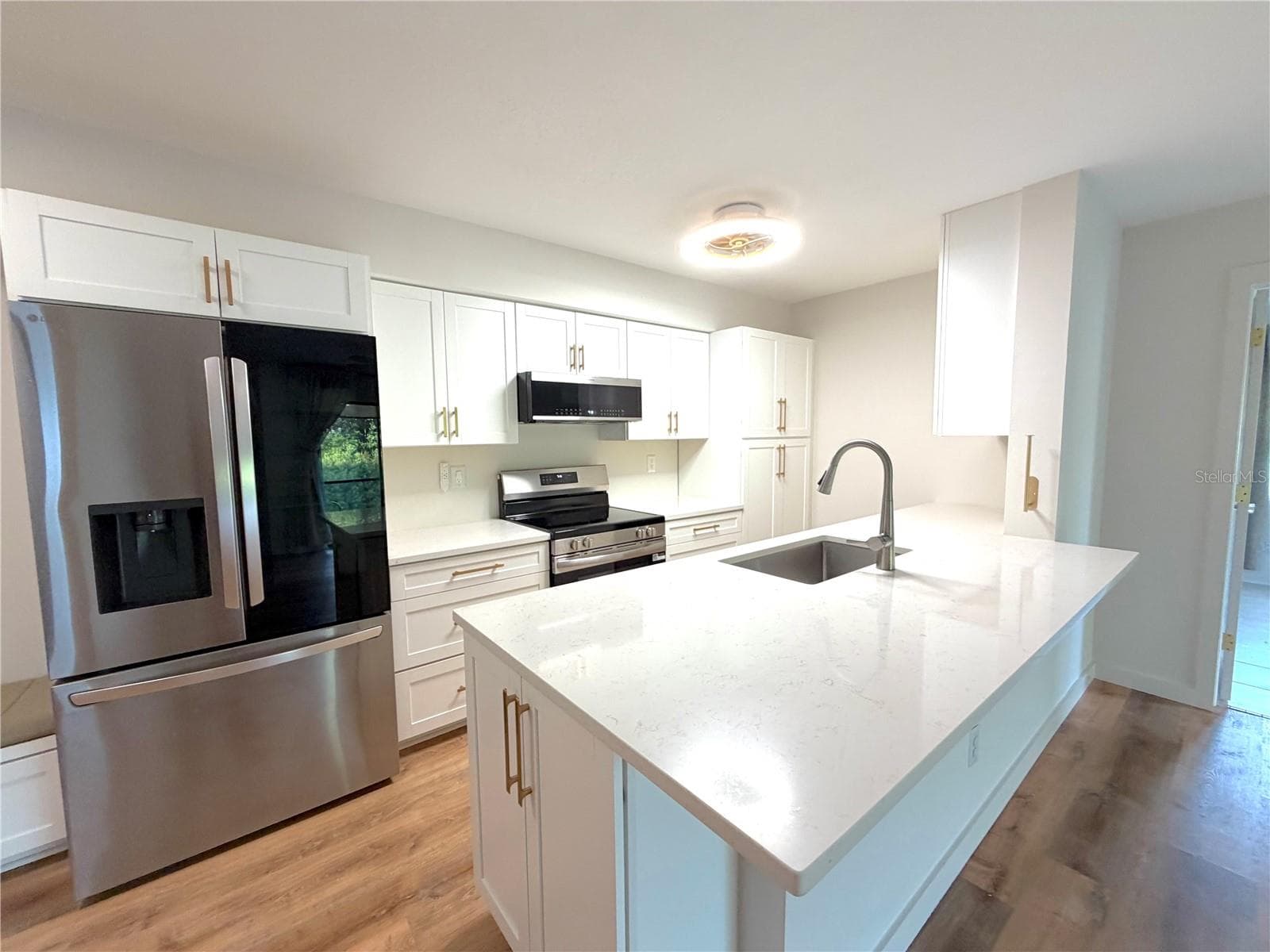 2067 Hunters Glen Dr #312 photo 5