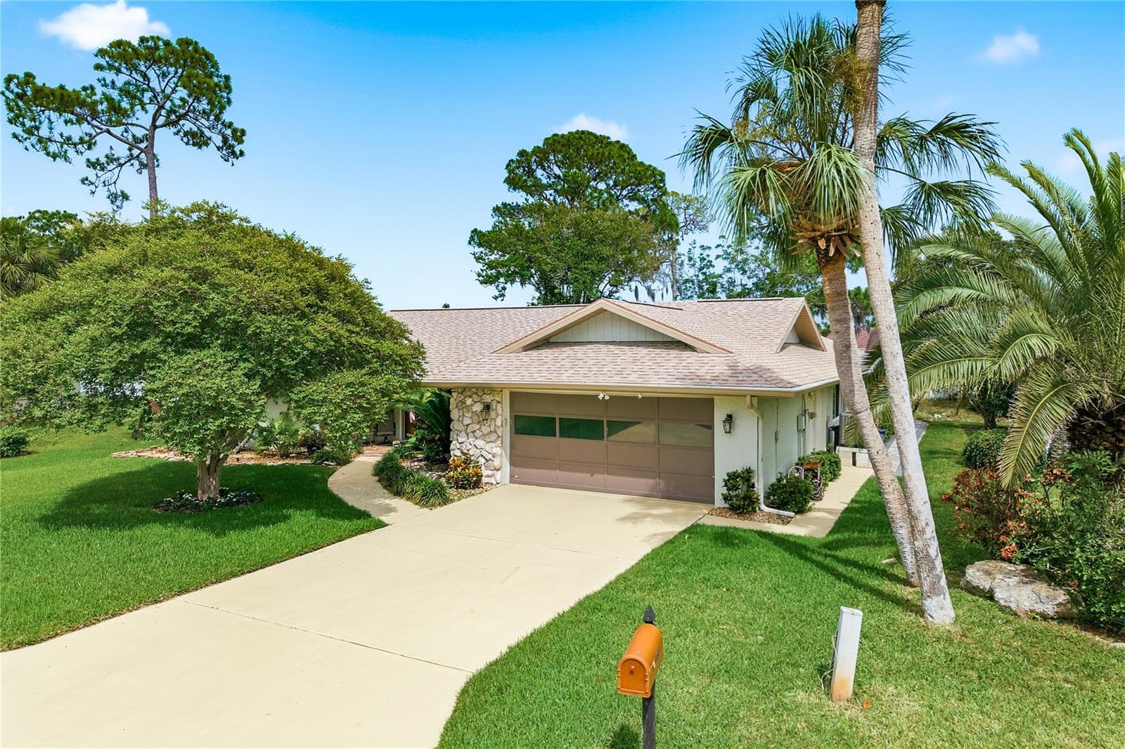 5468 Nimitz Rd photo 5