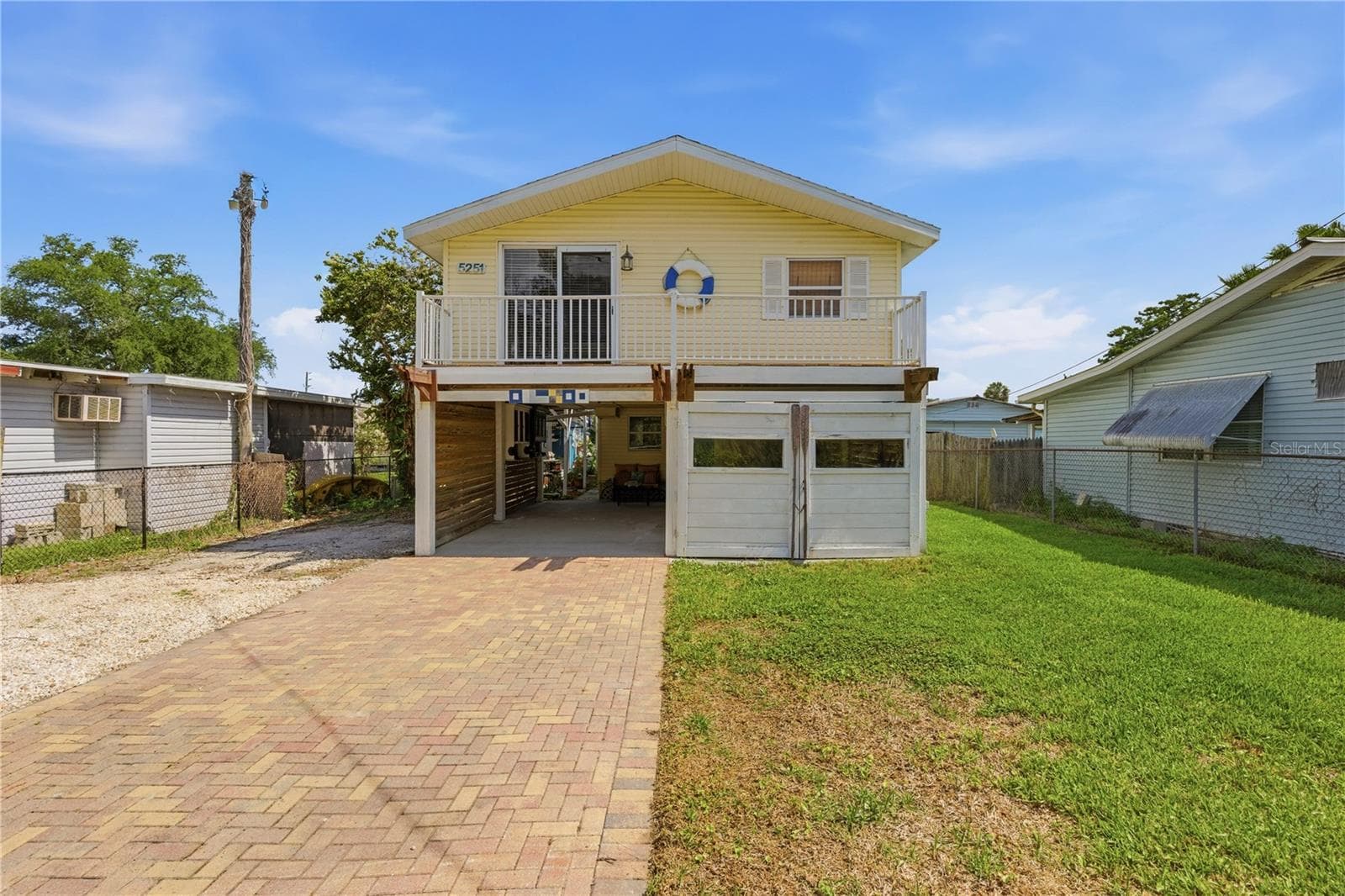 5251 Alpaca Dr photo 2