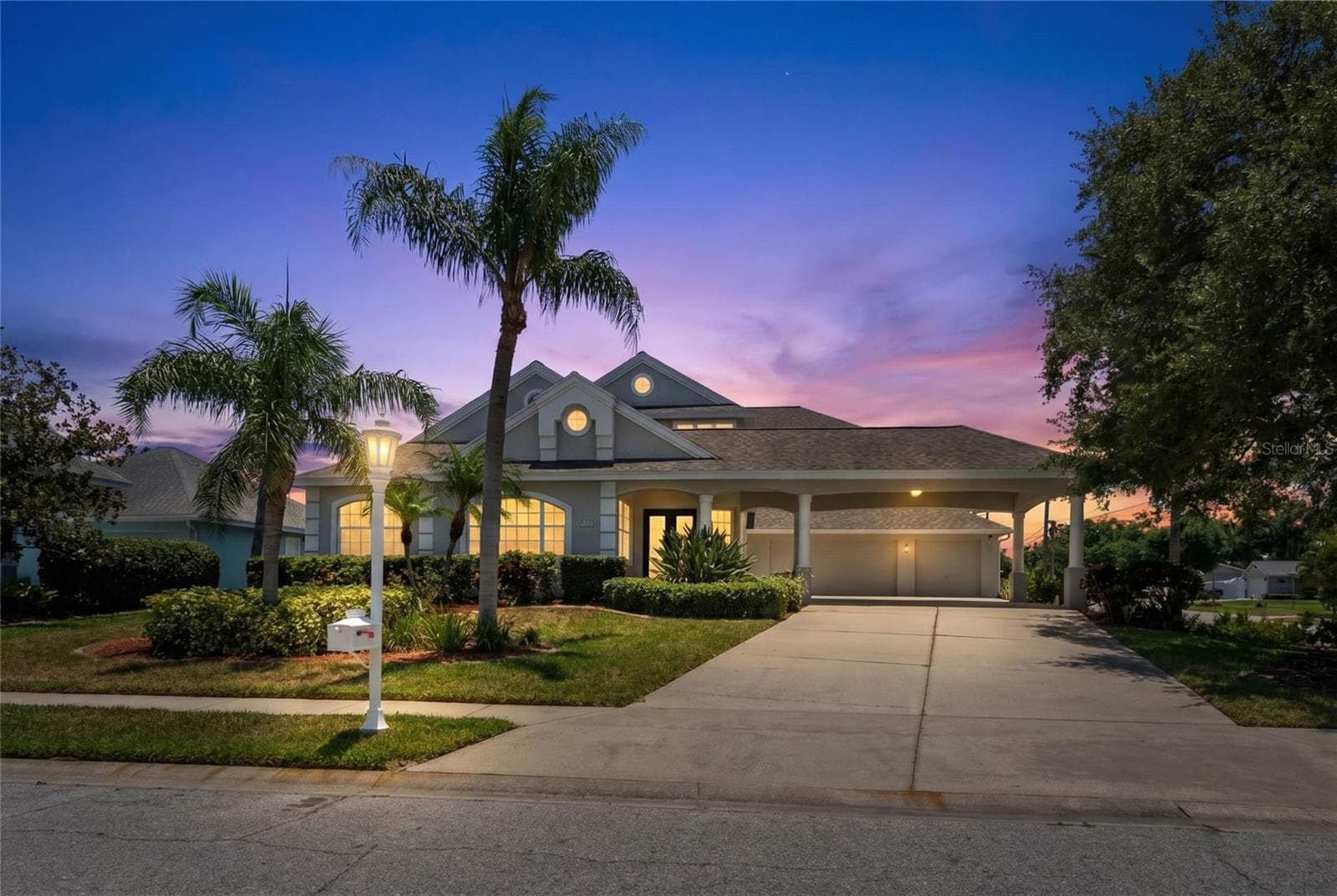 4306 Barracuda Dr photo 4