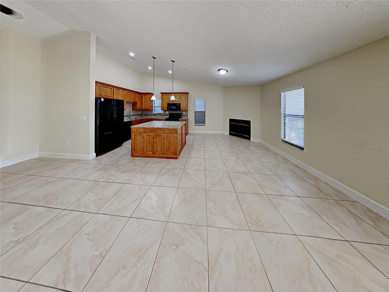 1320 Noell Blvd photo 5