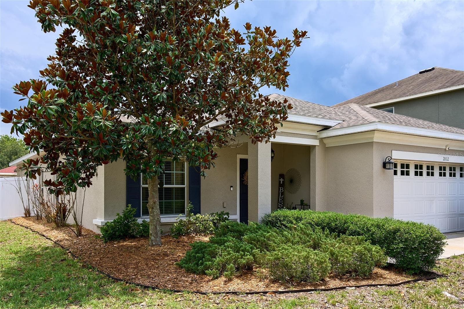 2802 Winglewood Cir photo 3
