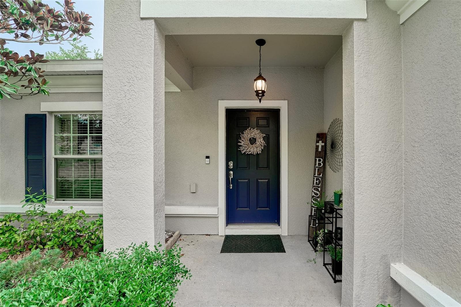 2802 Winglewood Cir photo 2