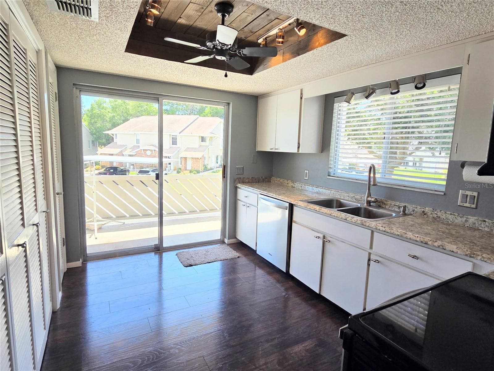 12404 Eagleswood Dr #C photo 2