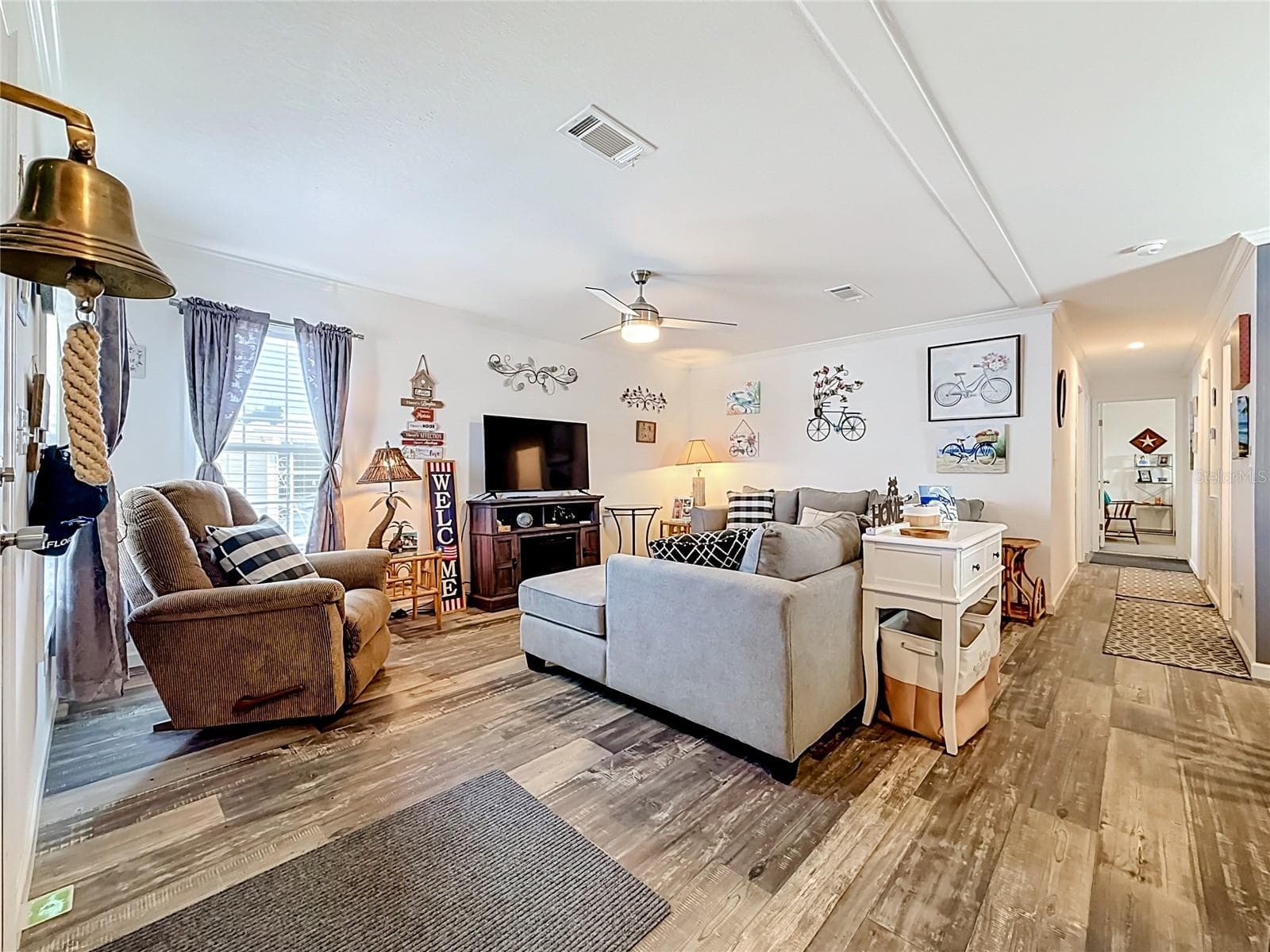 10485 Holiday Shores Dr #302 photo 2