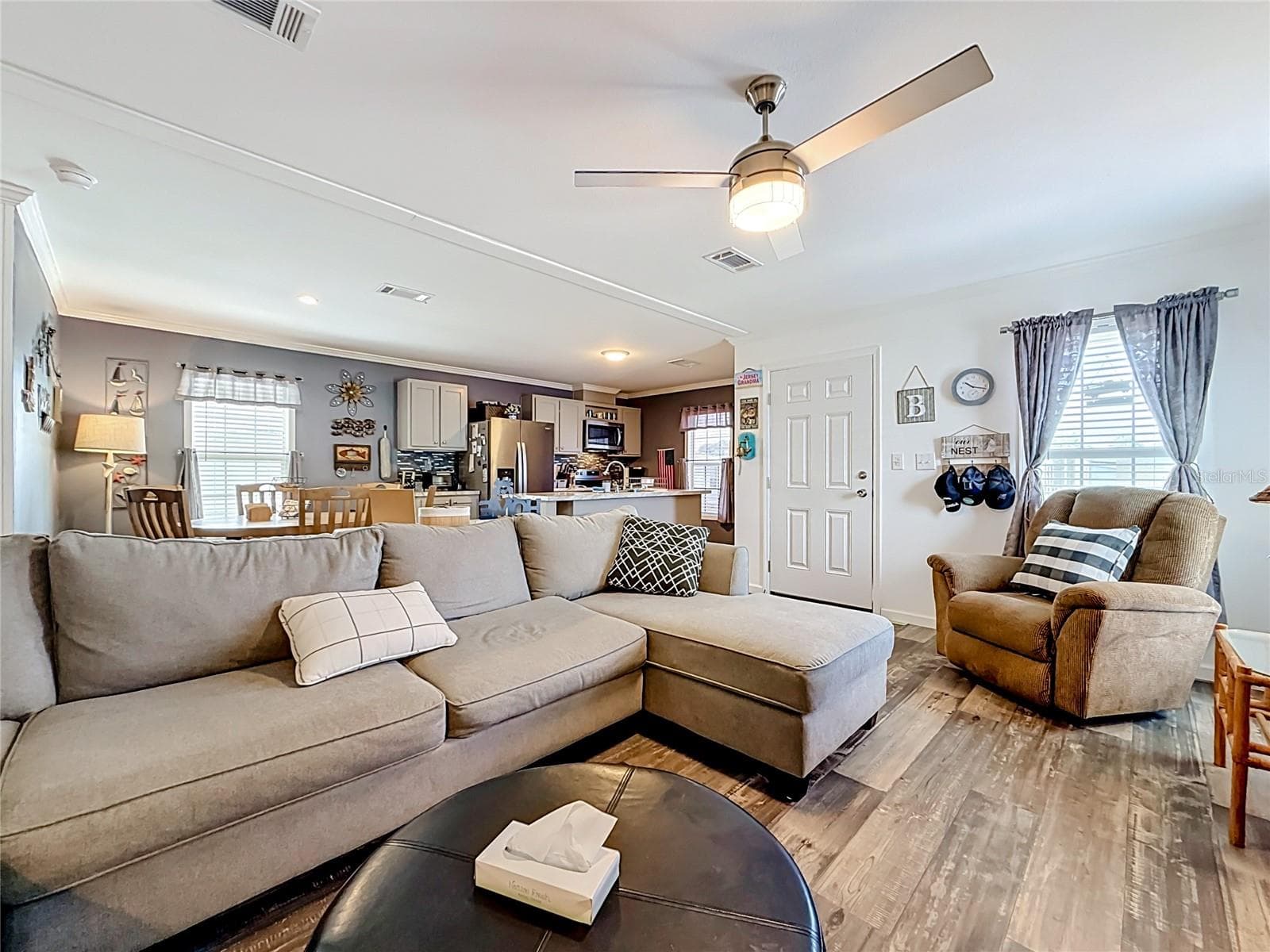 10485 Holiday Shores Dr #302 photo 4