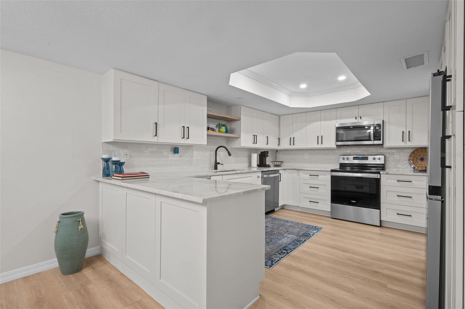 3021 Countryside Blvd #21A photo 4