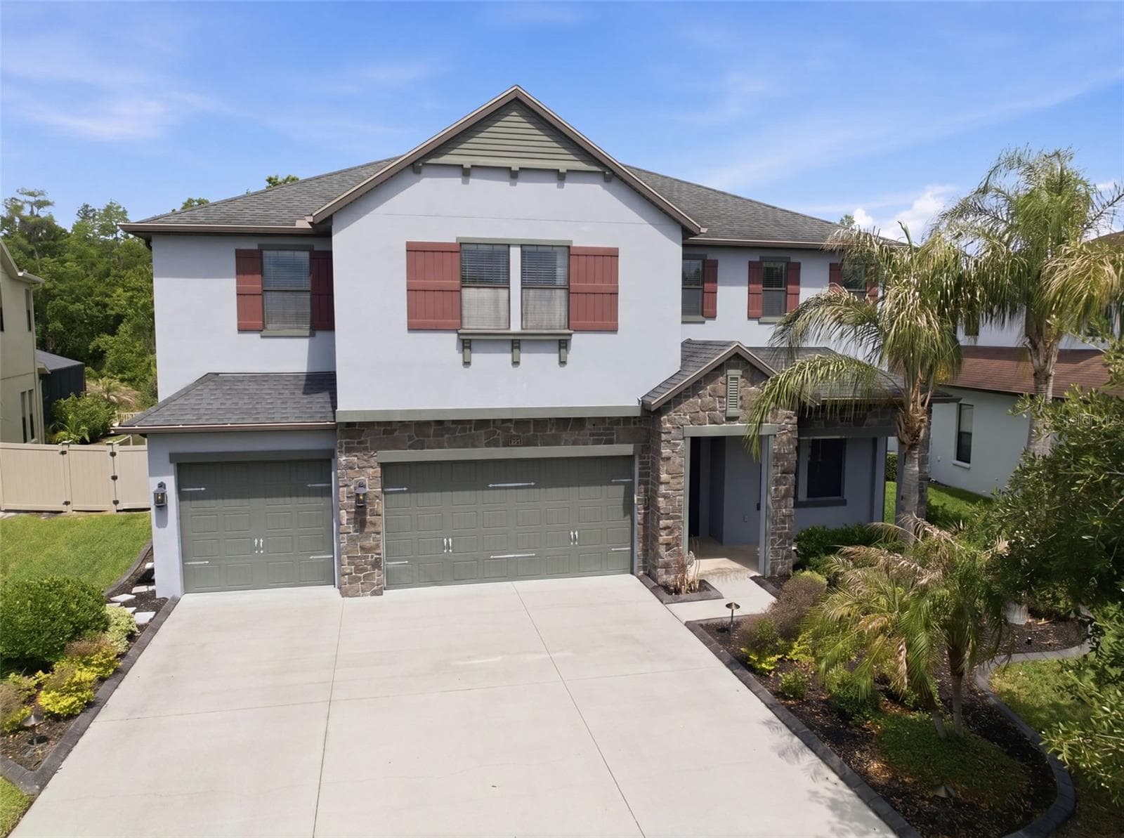 4335 Ortona Ln photo 2