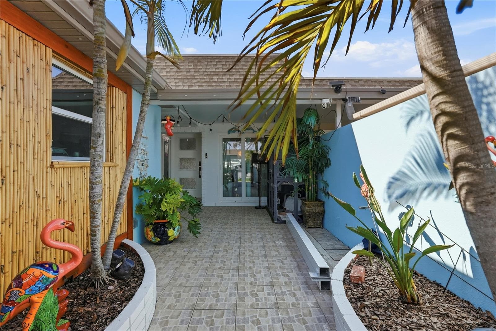 573 Boca Ciega Point Blvd N photo 3