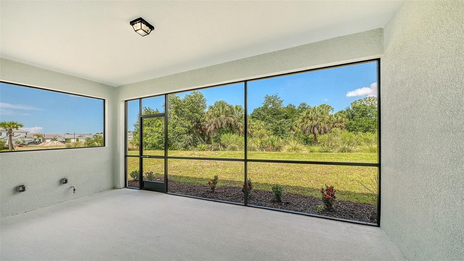 9940 Crystal Isles Cir photo 5