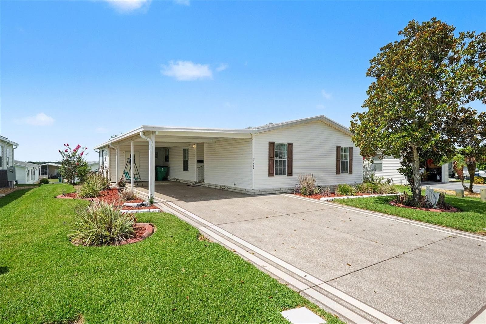 37536 Gill Ave photo 3