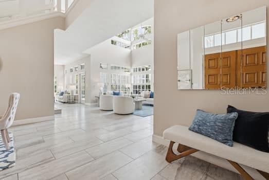4415 Avenue Cannes photo 4