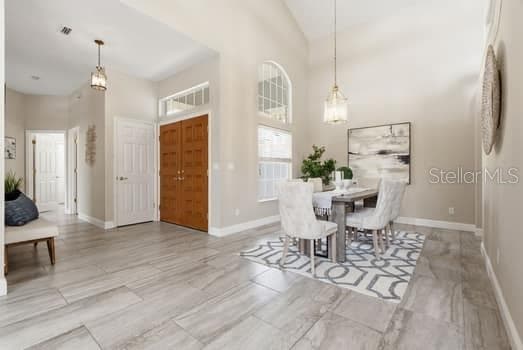 4415 Avenue Cannes photo 5