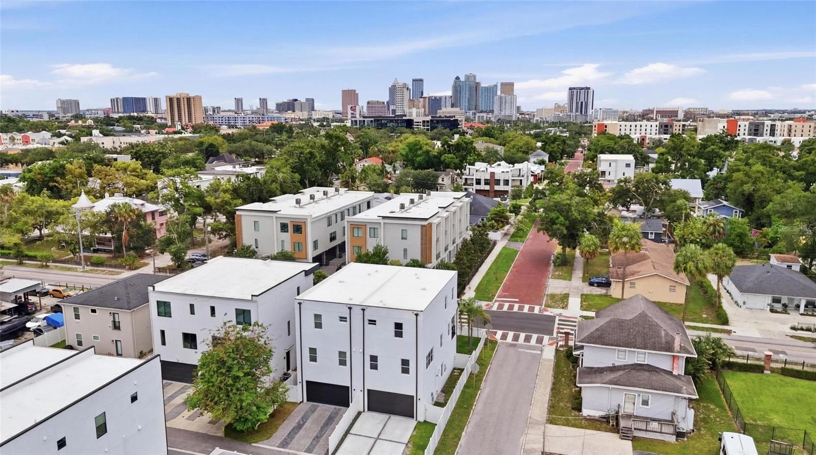 215 W Columbus Dr #2 photo 2