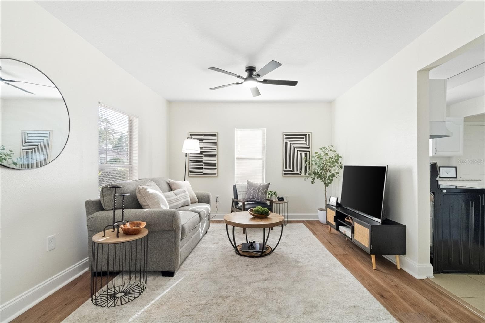 2116 E Ellicott St photo 3