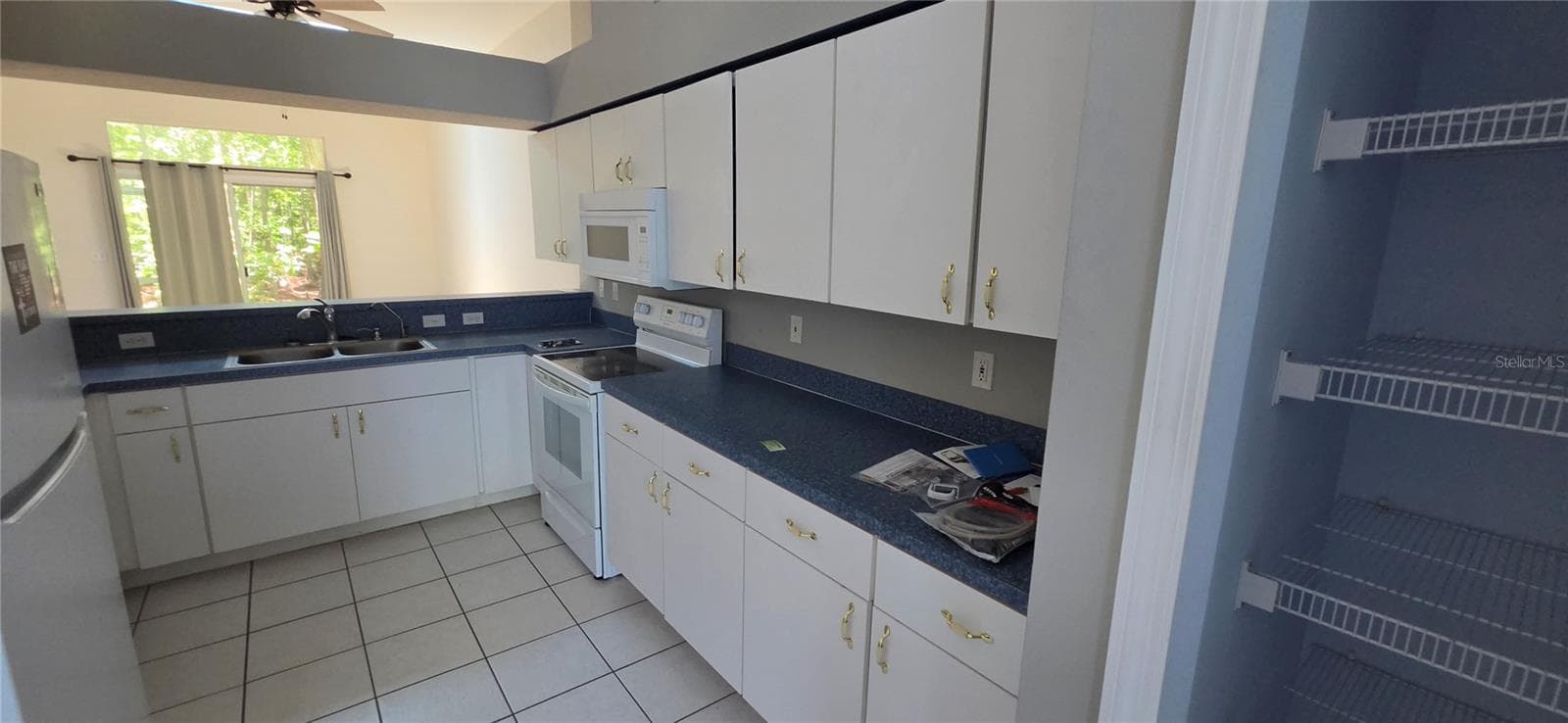 12519 Hollybrook Ln photo 2