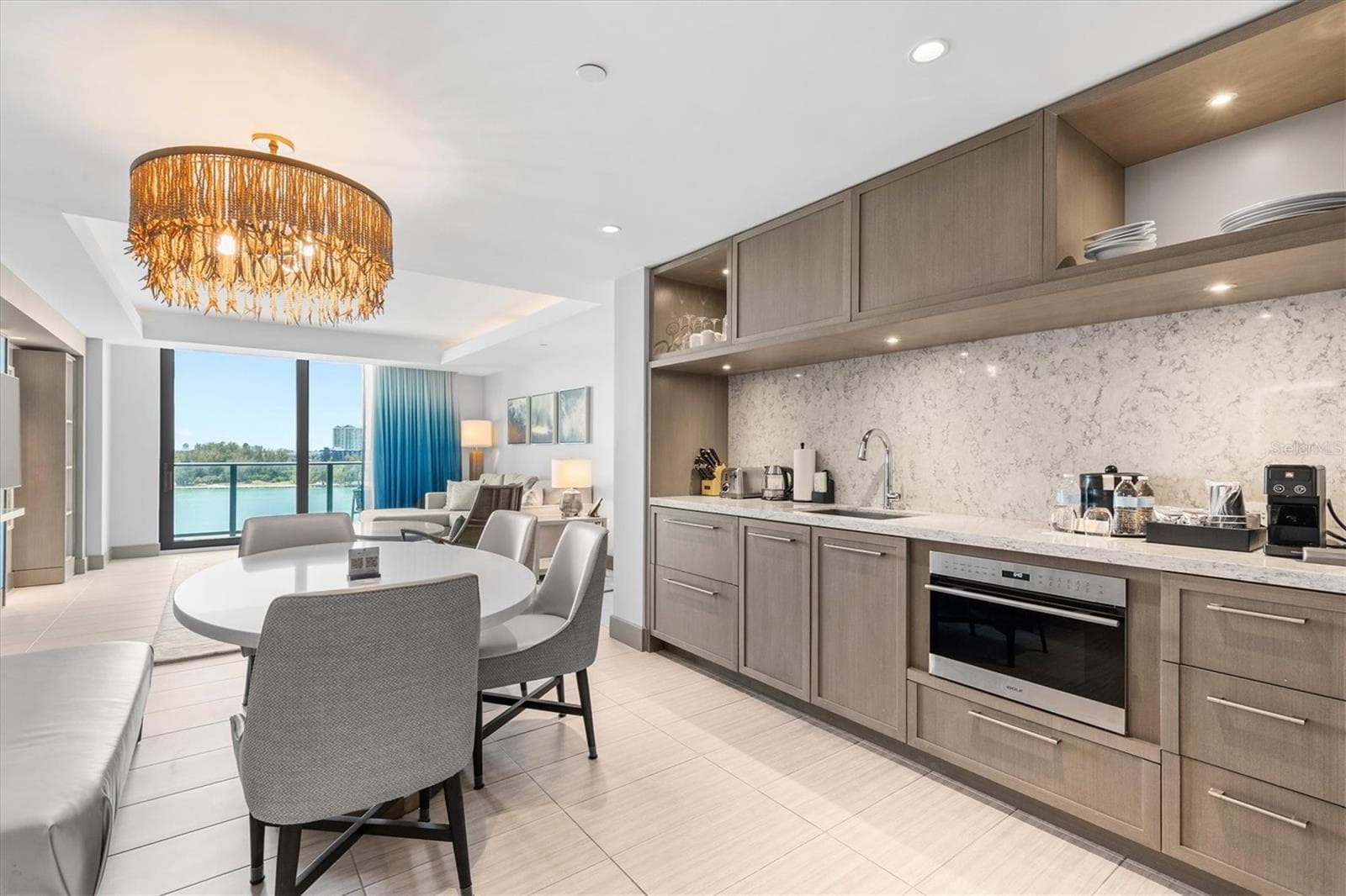 691 S Gulfview Blvd #815 photo 3