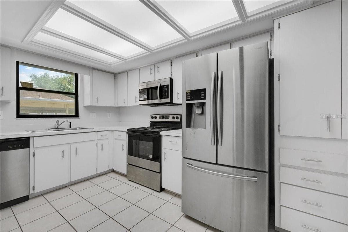 2025 Sylvester Rd #MM4 photo 4