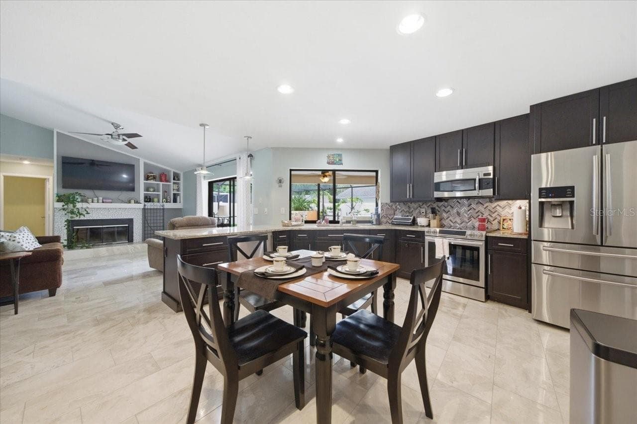 11803 Sweetpea CT photo 4