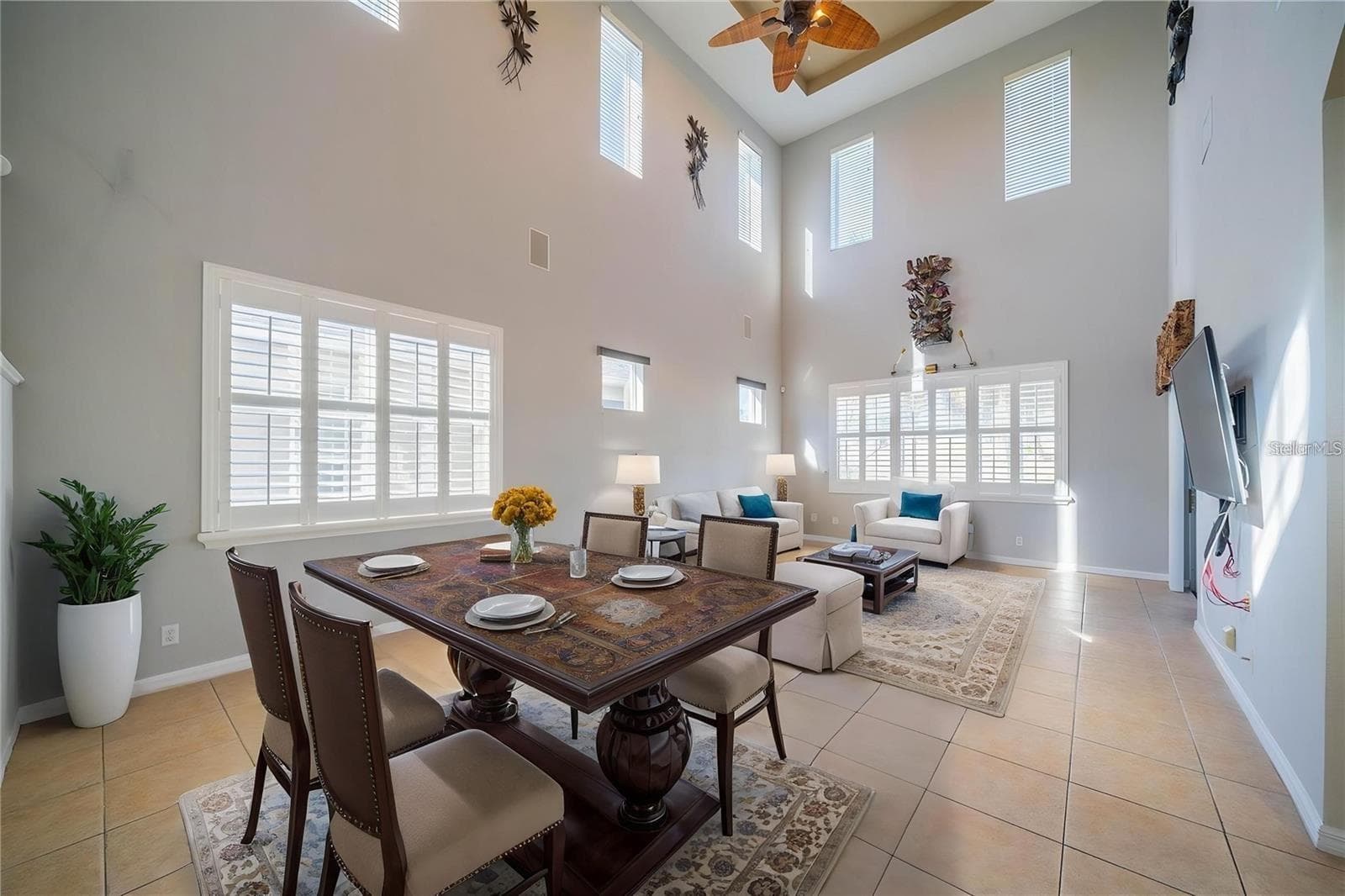 445 Noble Faire Dr photo 4