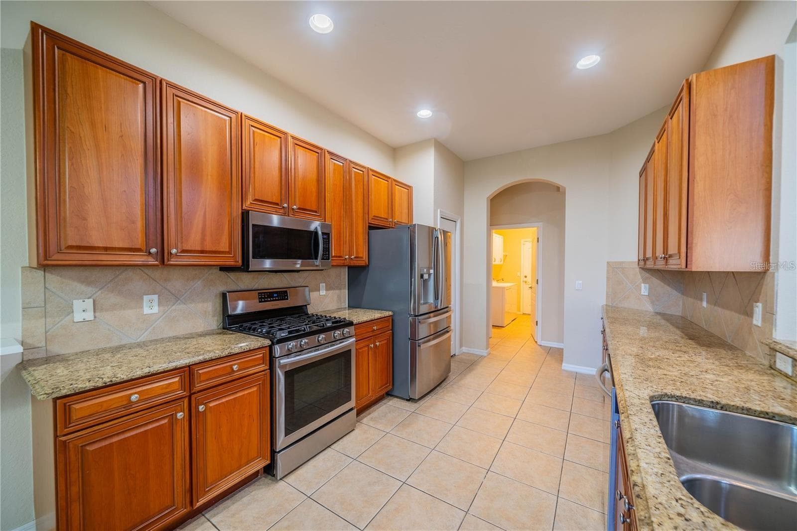 445 Noble Faire Dr photo 5