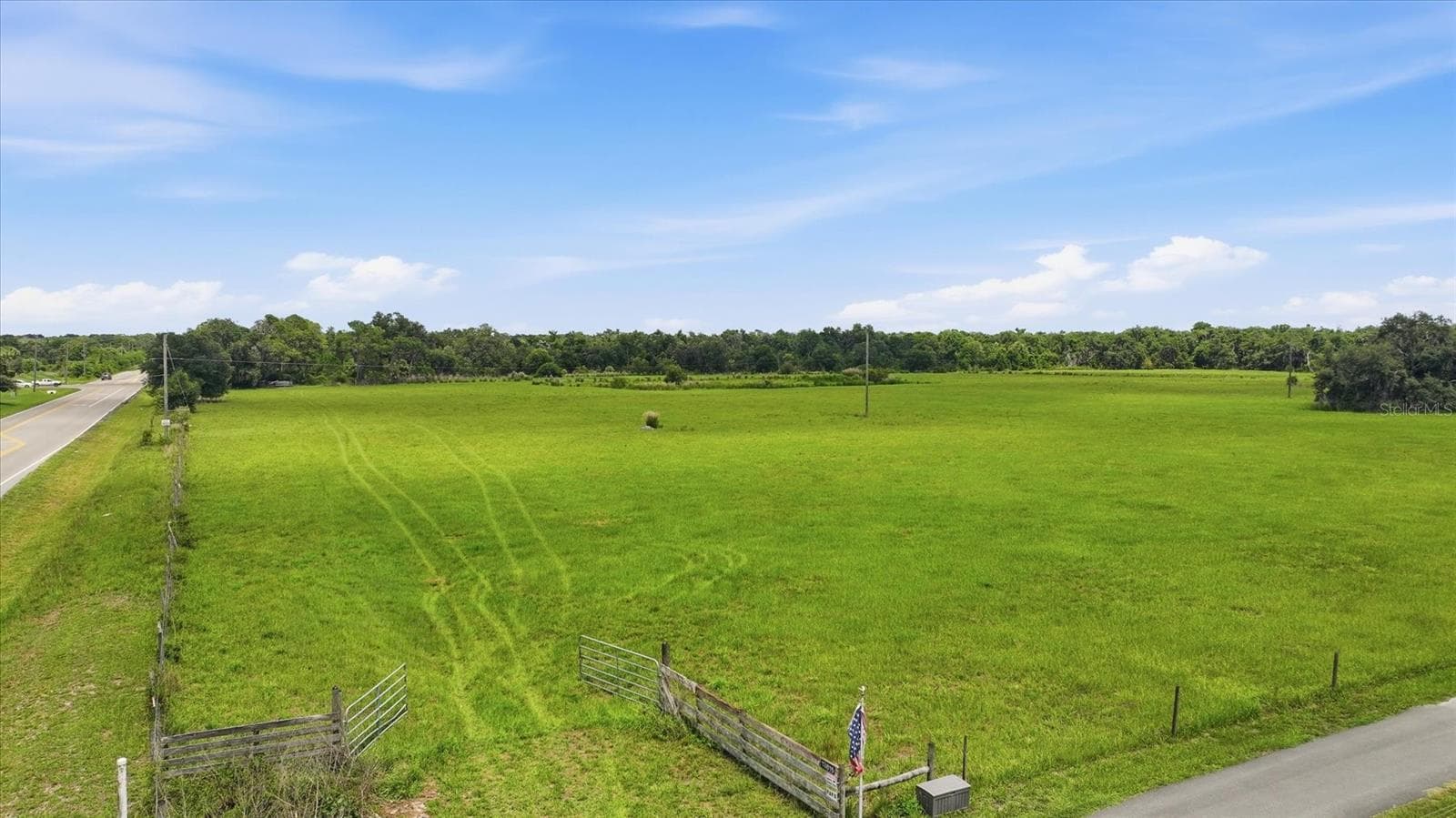 13805 County Road 675 photo 3