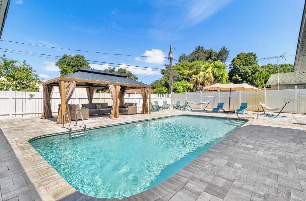 5127 Caesar Way S photo 2
