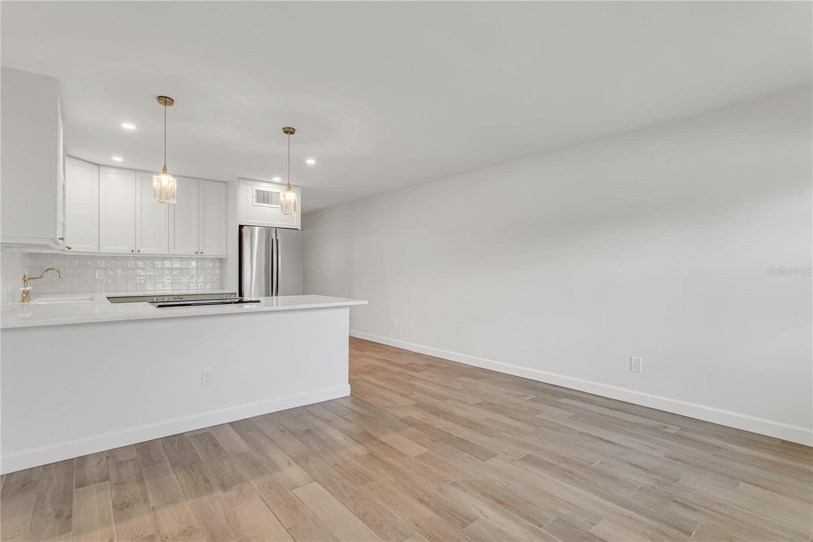 216 36th Ave N #202B photo 4