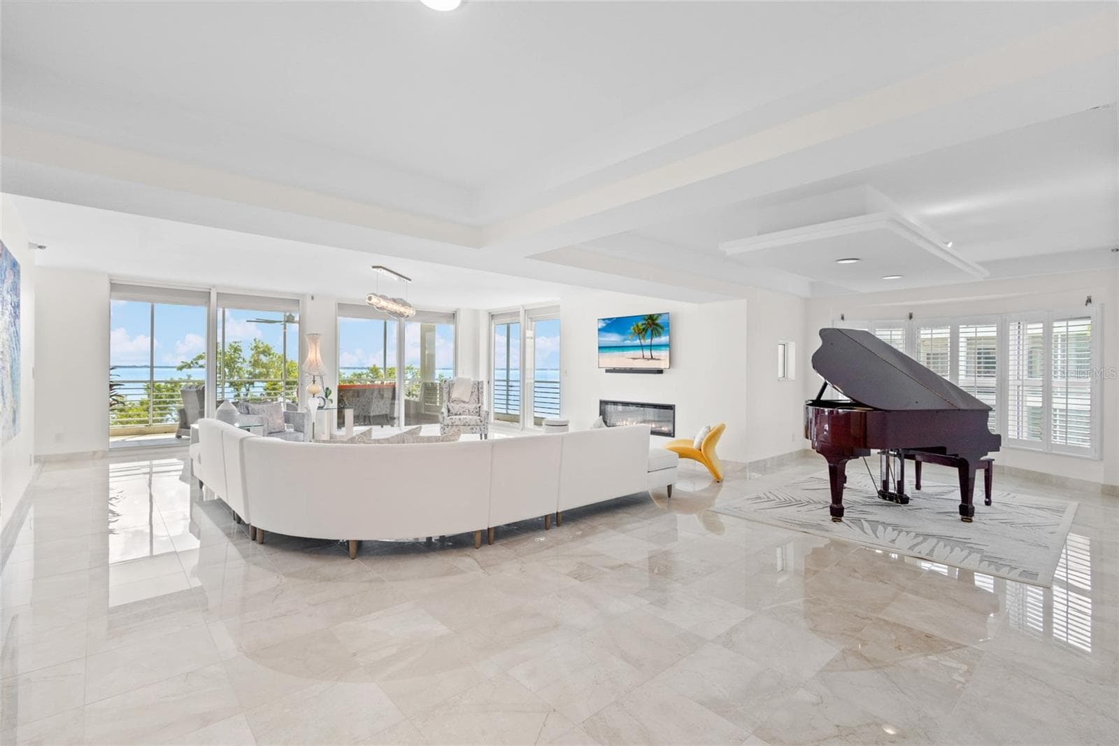 2450 Harbourside Dr #244 photo 4