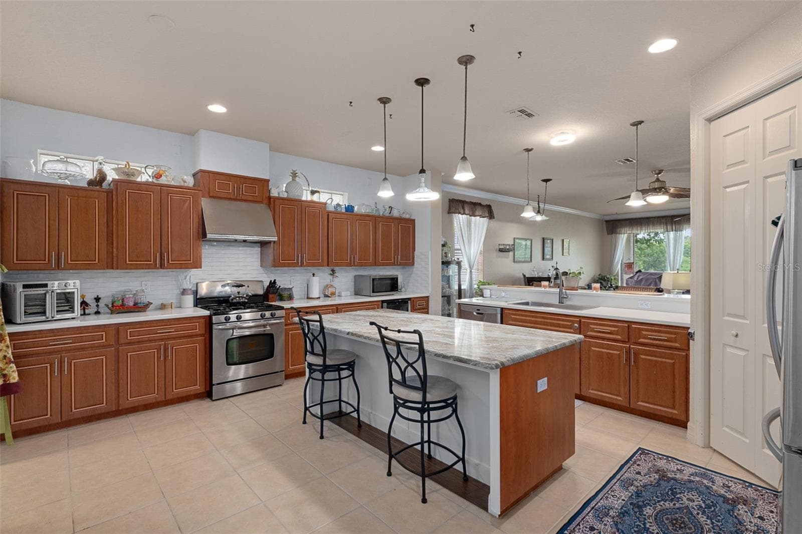 5248 Esplande CT photo 5