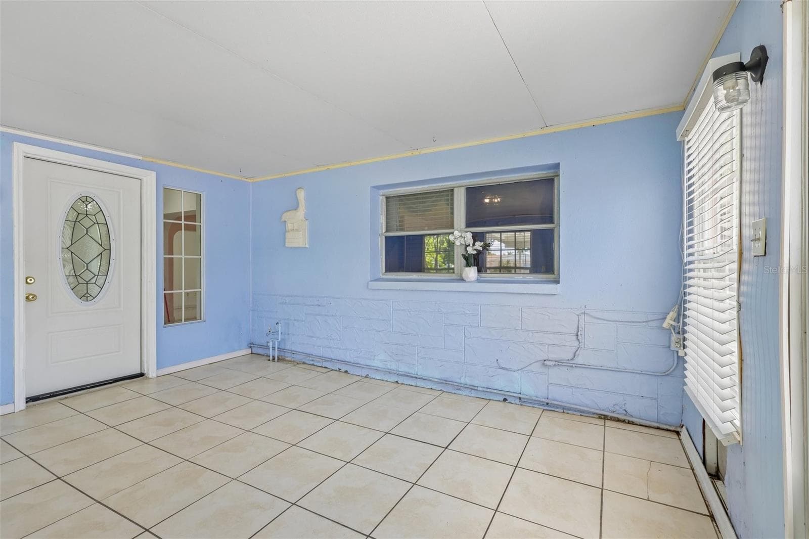 9680 Park Lake Dr N photo 3