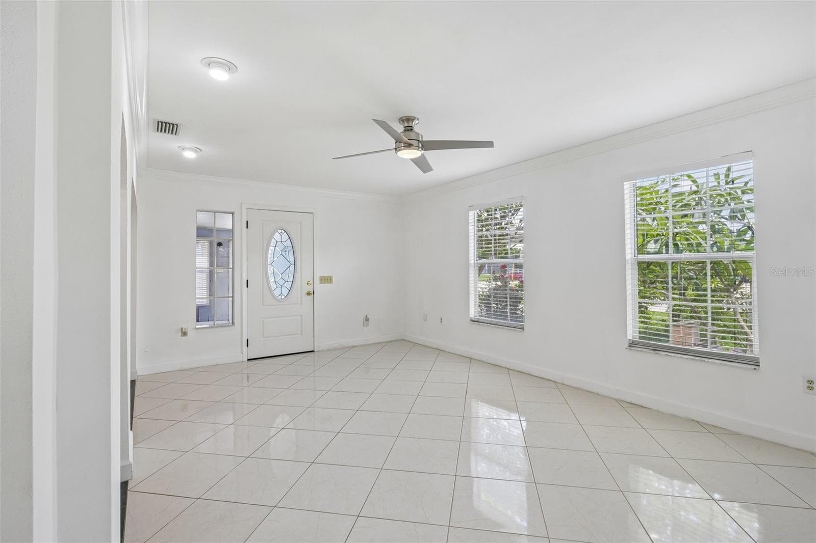 9680 Park Lake Dr N photo 5