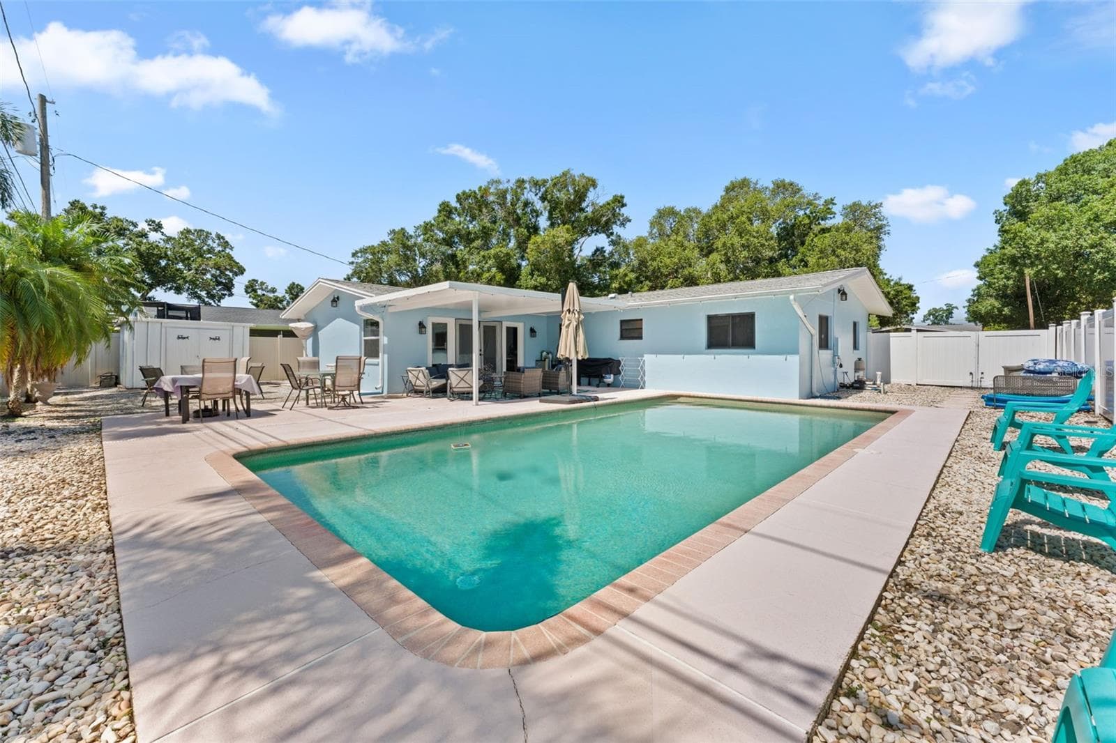 2833 56th Ln N photo 5