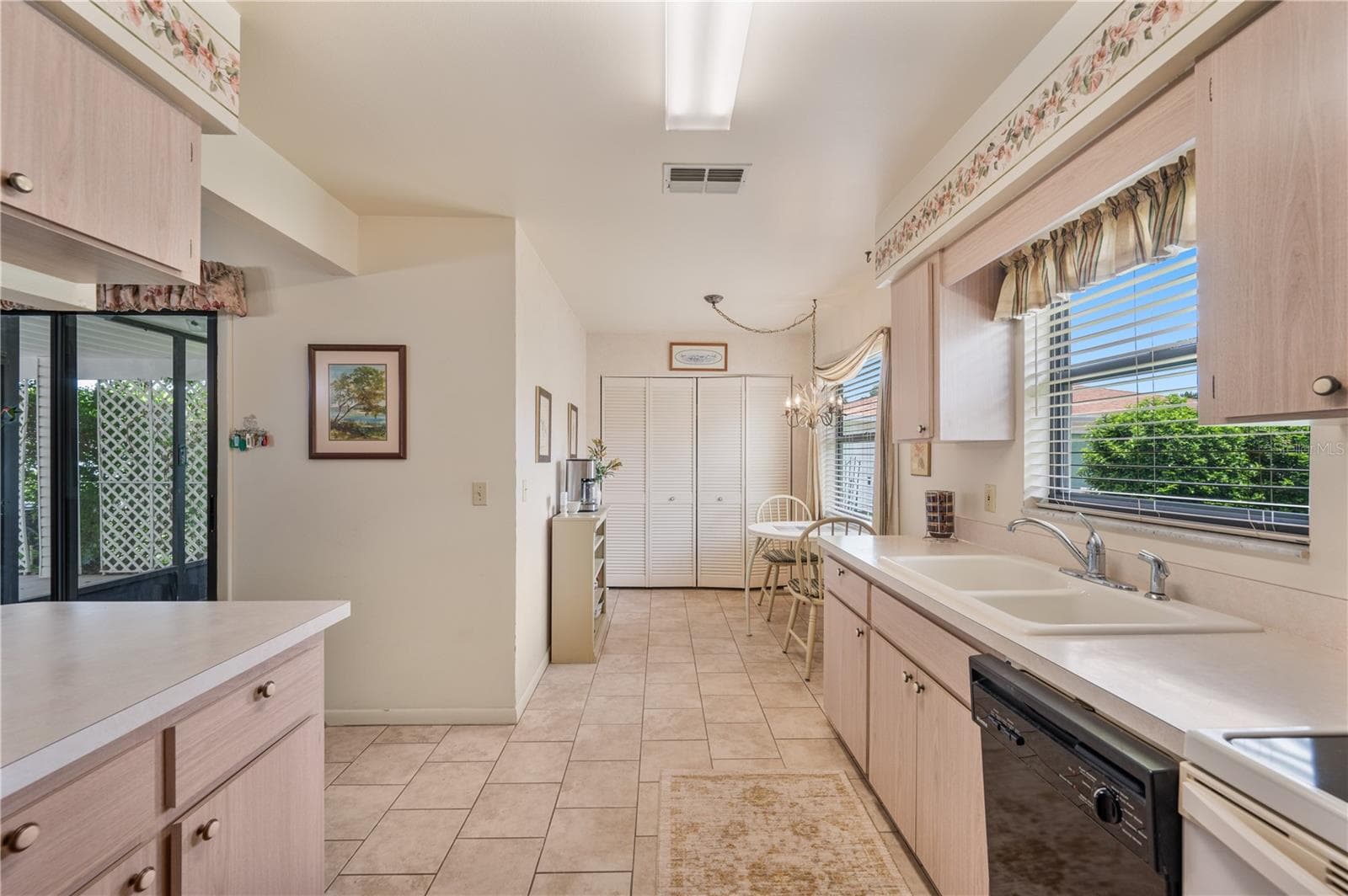 4918 Pleasant Hollow Trl photo 5