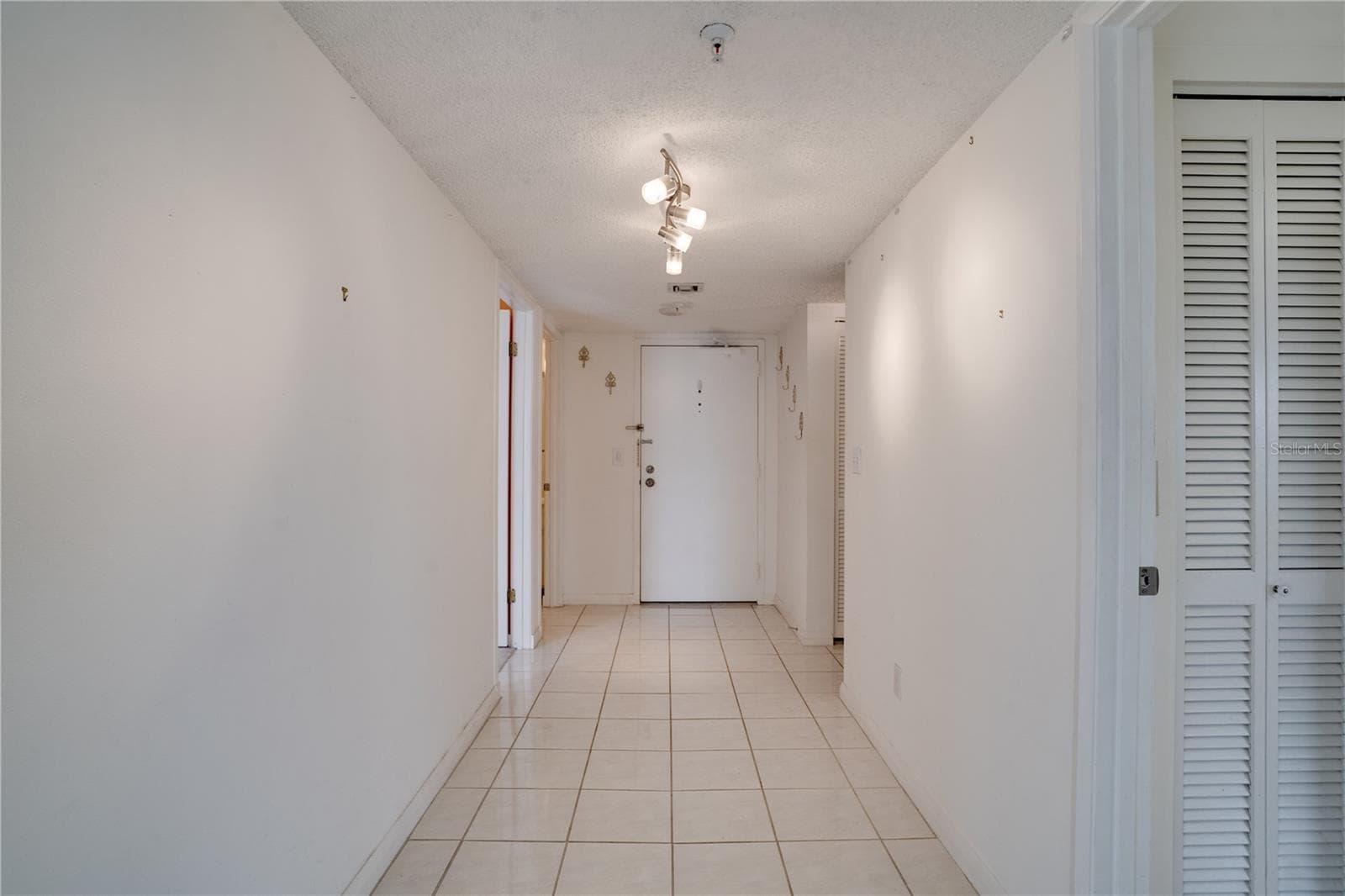 5940 Pelican Bay Plz S #504 photo 2