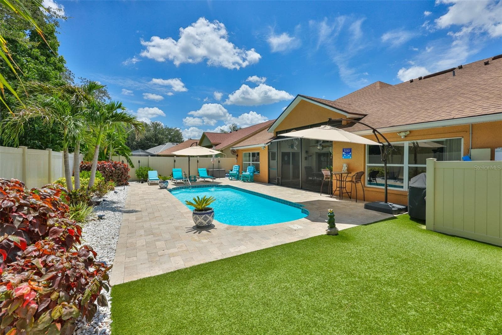 7613 Nottinghill Sky Dr photo 3
