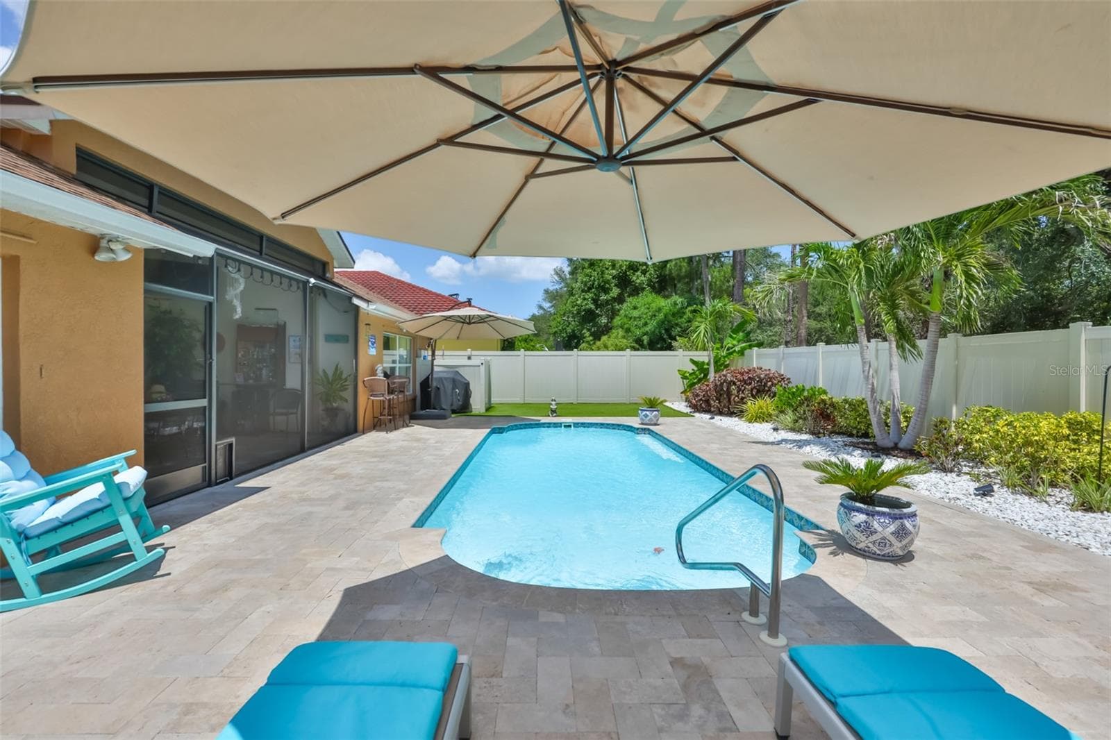 7613 Nottinghill Sky Dr photo 4