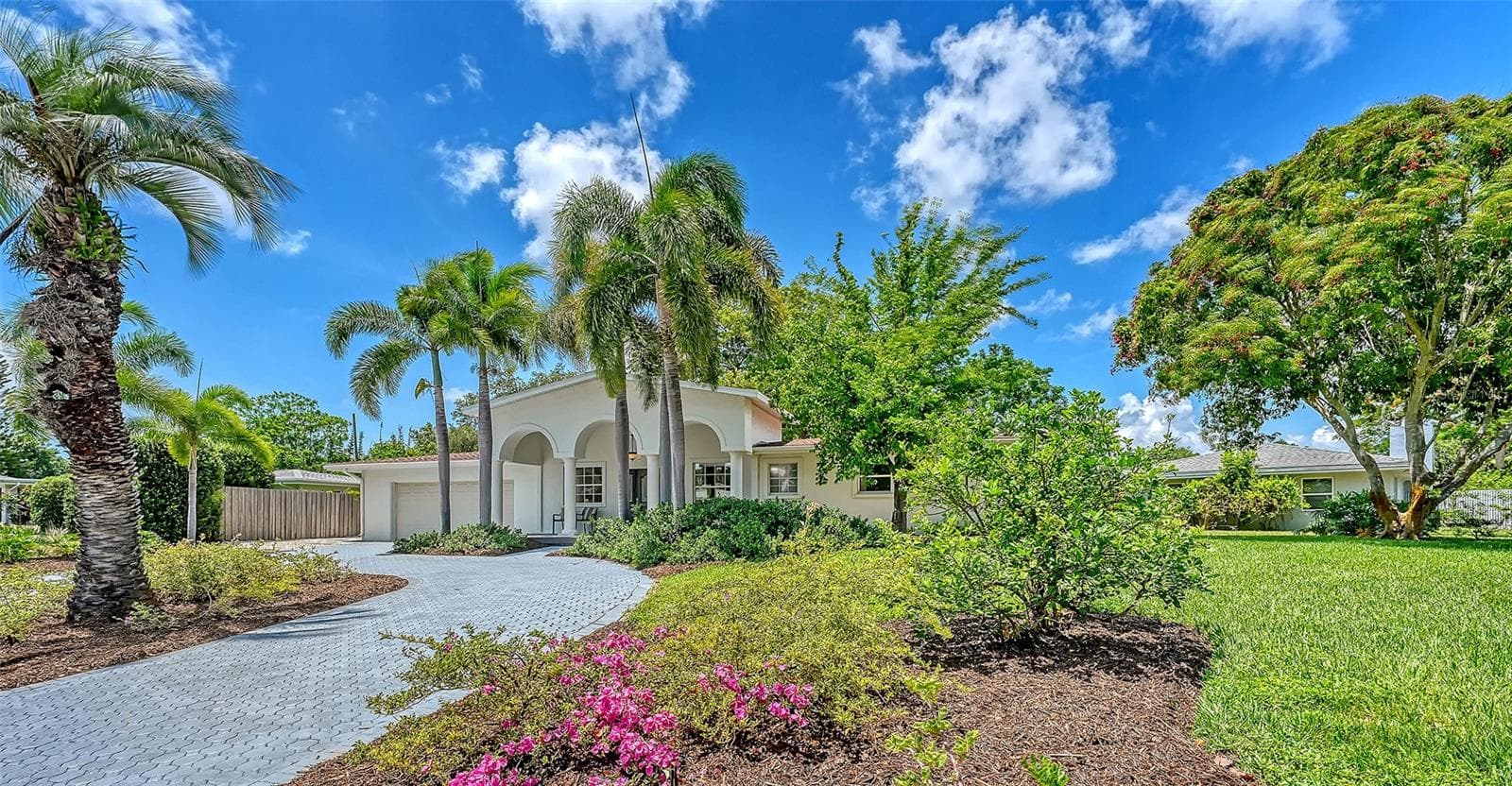 2465 Foster Ln photo 2