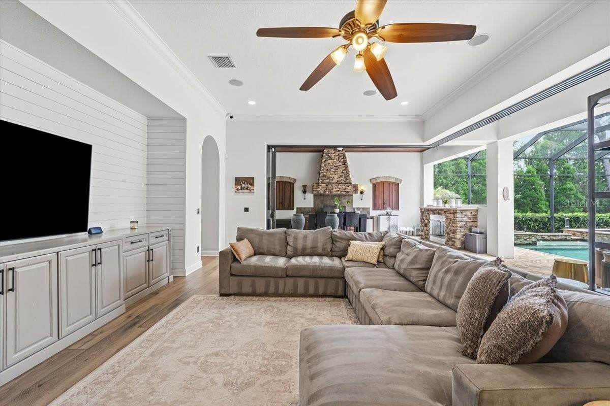 16303 Dunlindale Dr photo 4