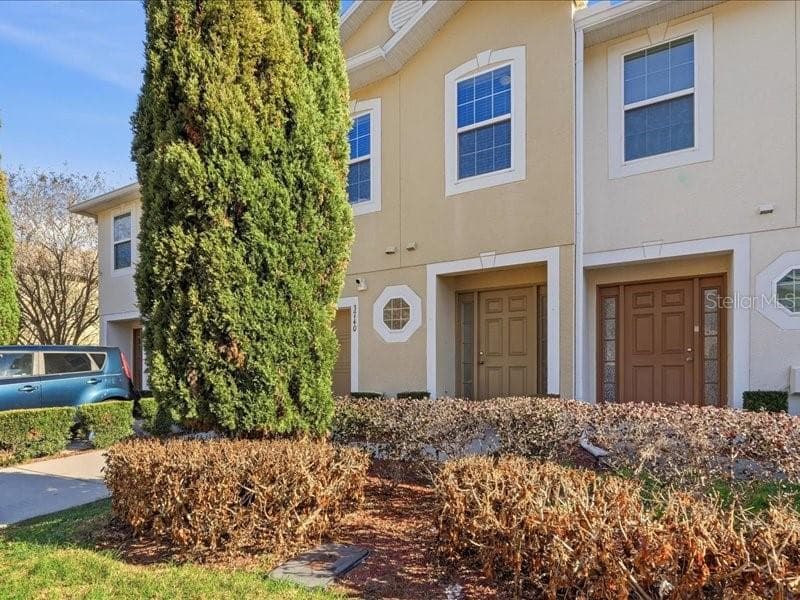 3740 Woodbury Hill Loop photo 2