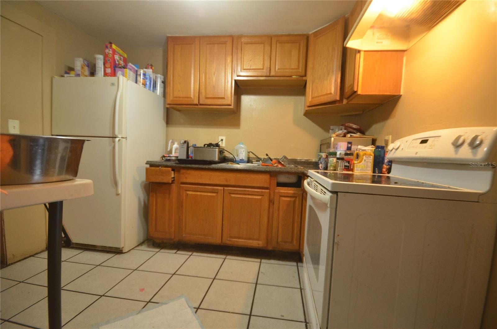 1607 E Nome St photo 3
