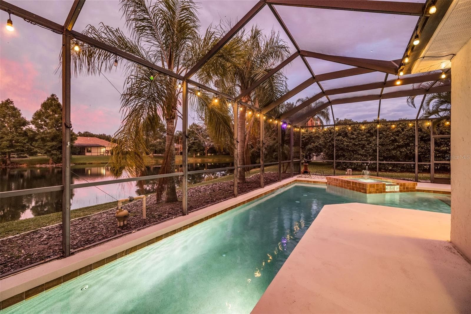 6215 Warbler Ln photo 5