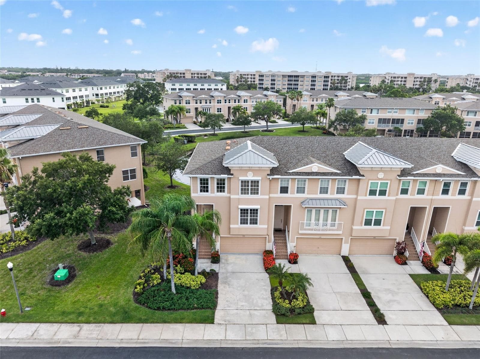 7172 Islamorada Cir photo 4