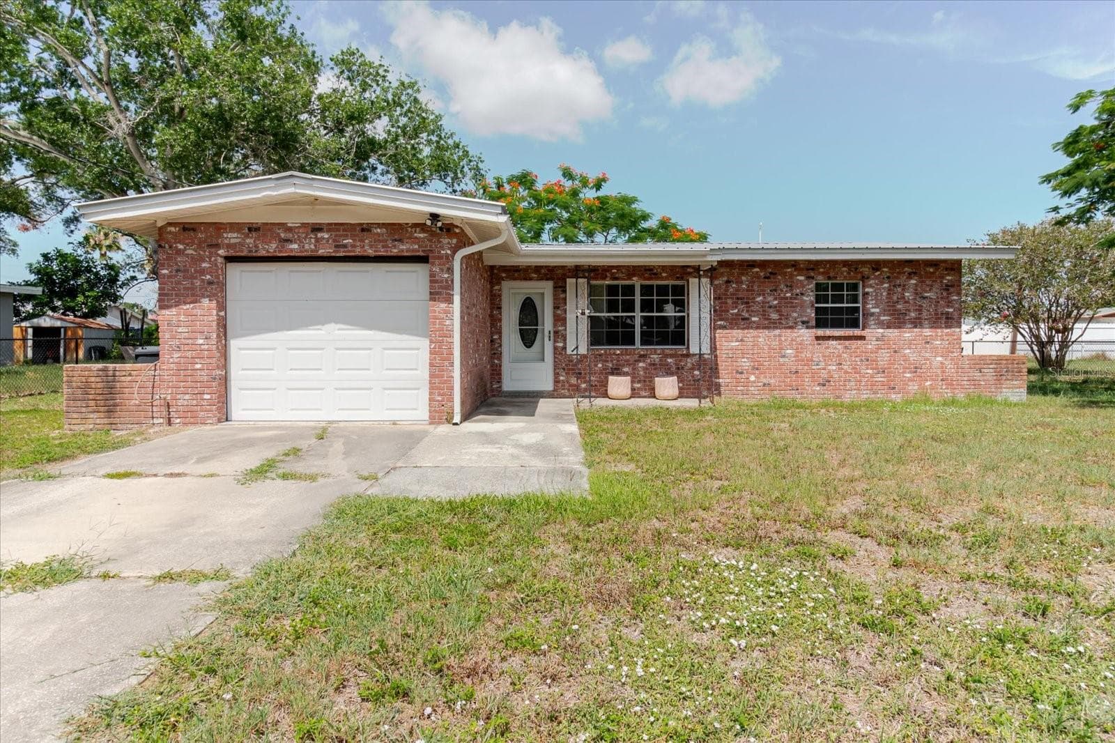 6212 Florida Cir W photo 2