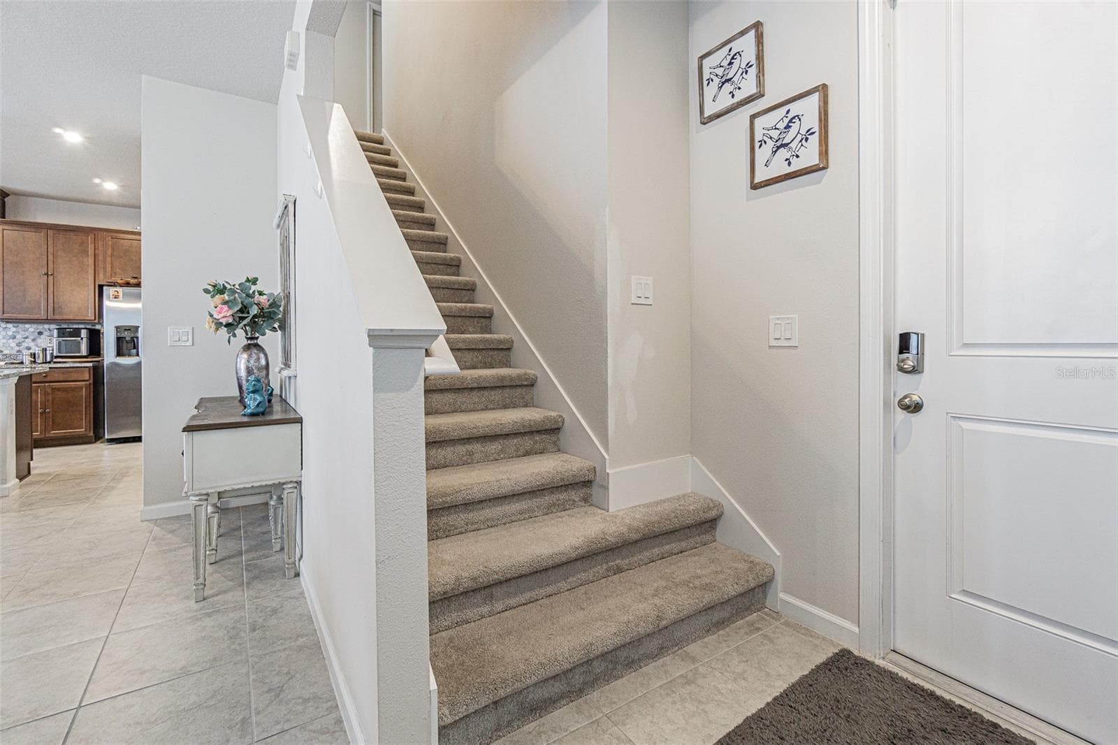 11904 Thorncrest Dr photo 3